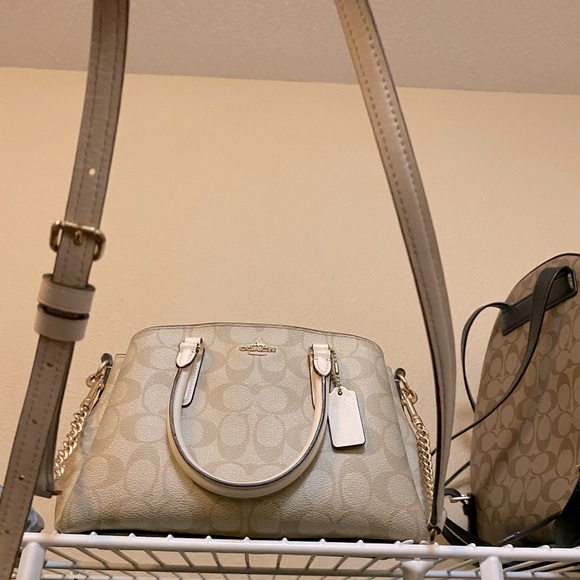 Coach Handbags - Coach Purse
